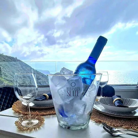 Bella-vista Endless Views Over The Ocean Daire *