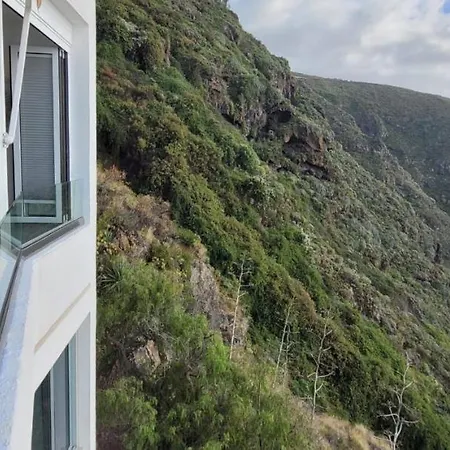 Bella-vista Endless Views Over The Ocean Daire *