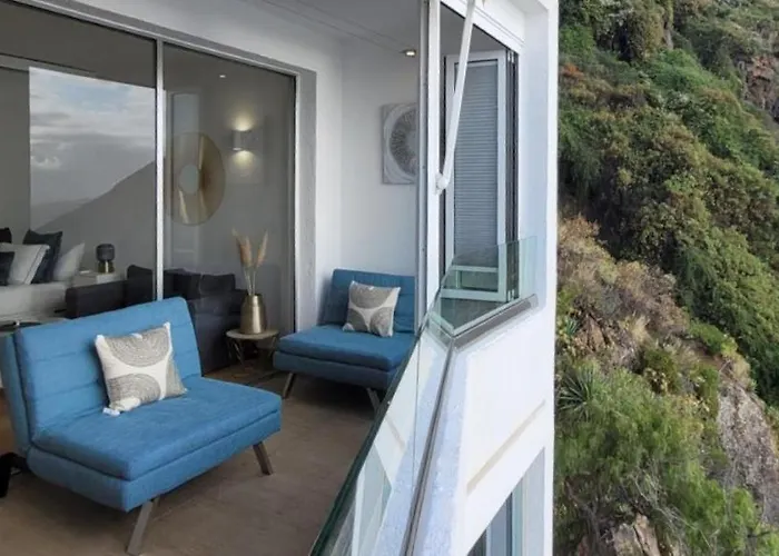 Bella-vista Endless Views Over The Ocean *